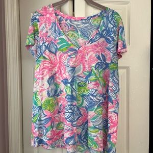 Lilly Pulitzer large top. Play condition